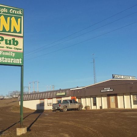 Maple Creek Motor Inn Luaran gambar