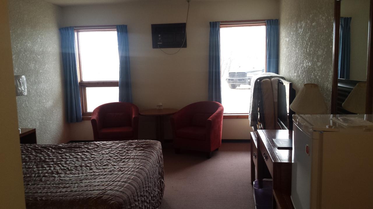 Maple Creek Motor Inn Luaran gambar