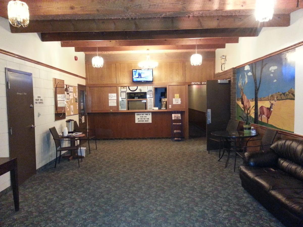 Maple Creek Motor Inn Luaran gambar