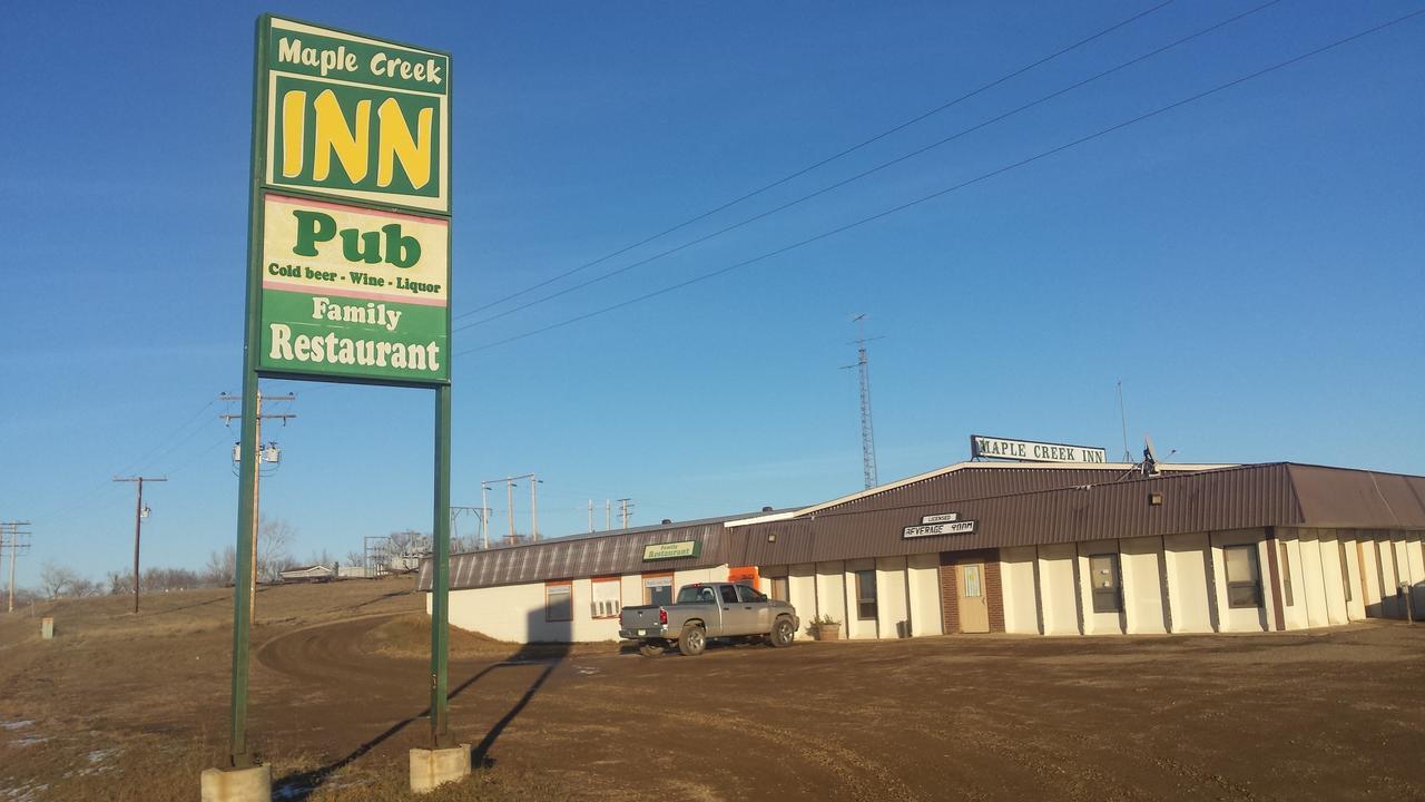 Maple Creek Motor Inn Luaran gambar