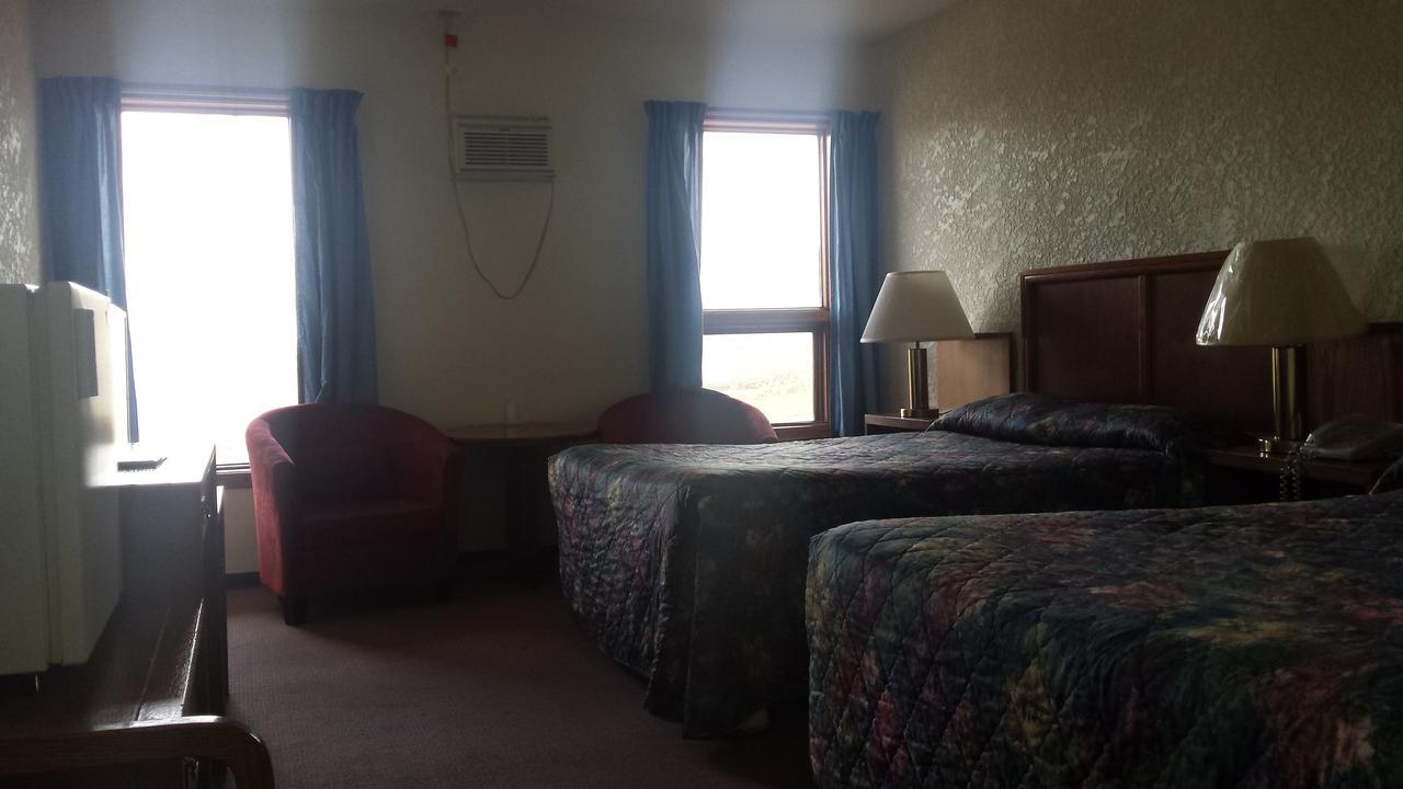 Maple Creek Motor Inn Luaran gambar